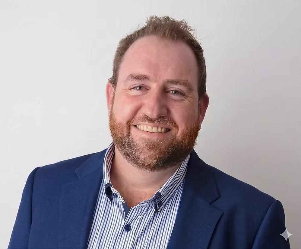 Simon Shearer, Chief Operating Officer